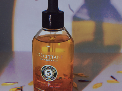 PRODUCT PHOTOGRAPHY (L'OCCITANE HAIR OIL)